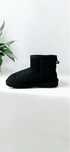 Чёрные ботинки UGG в отличном состоянии