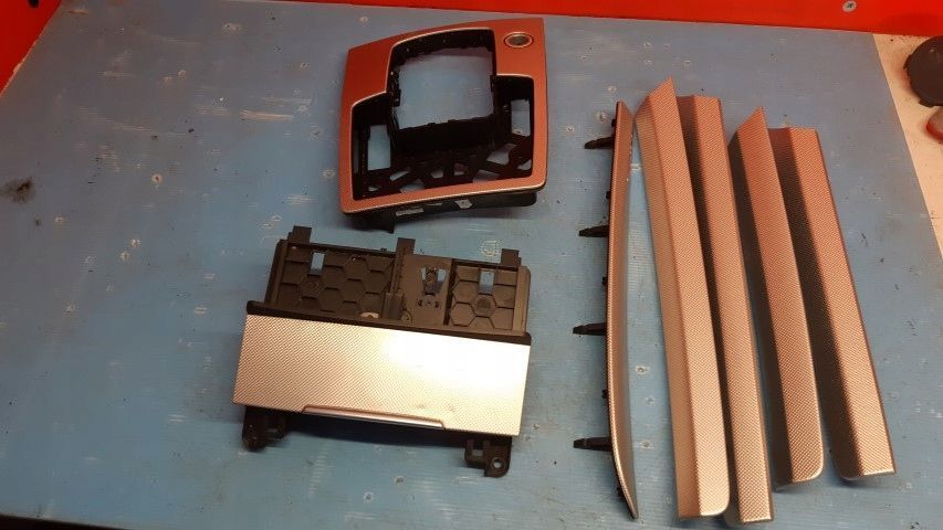 Audi Q7 4L Dekory Konsoli Zestaw