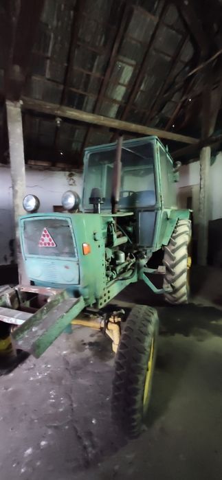 Трактор ЮМЗ 6-АК