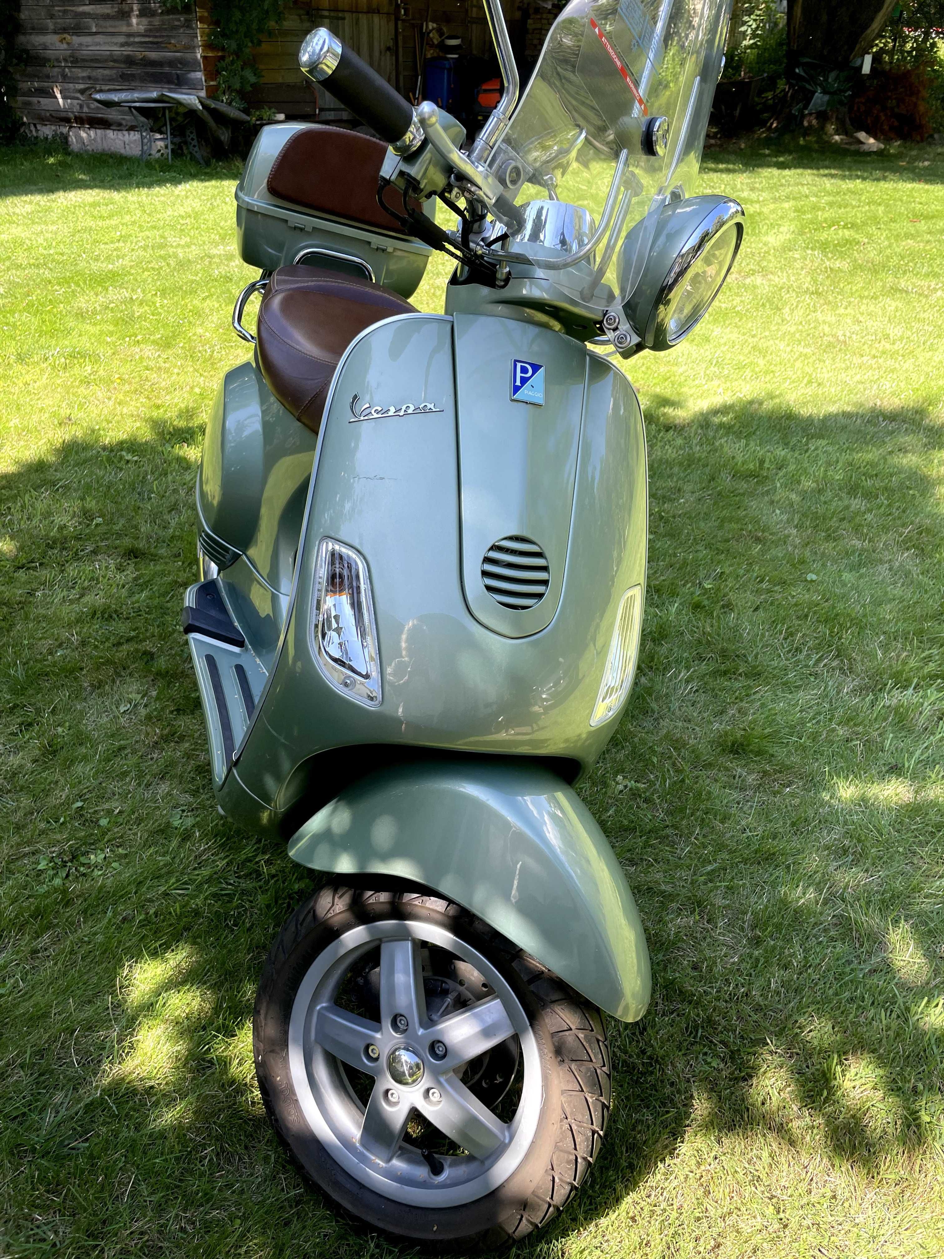 PIAGGIO Vespa LX 5 125
