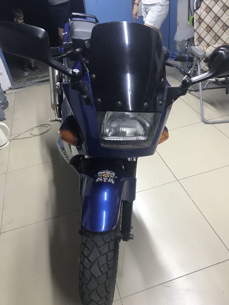Продам мотоцикл кавасаки 250куб.45к.с.