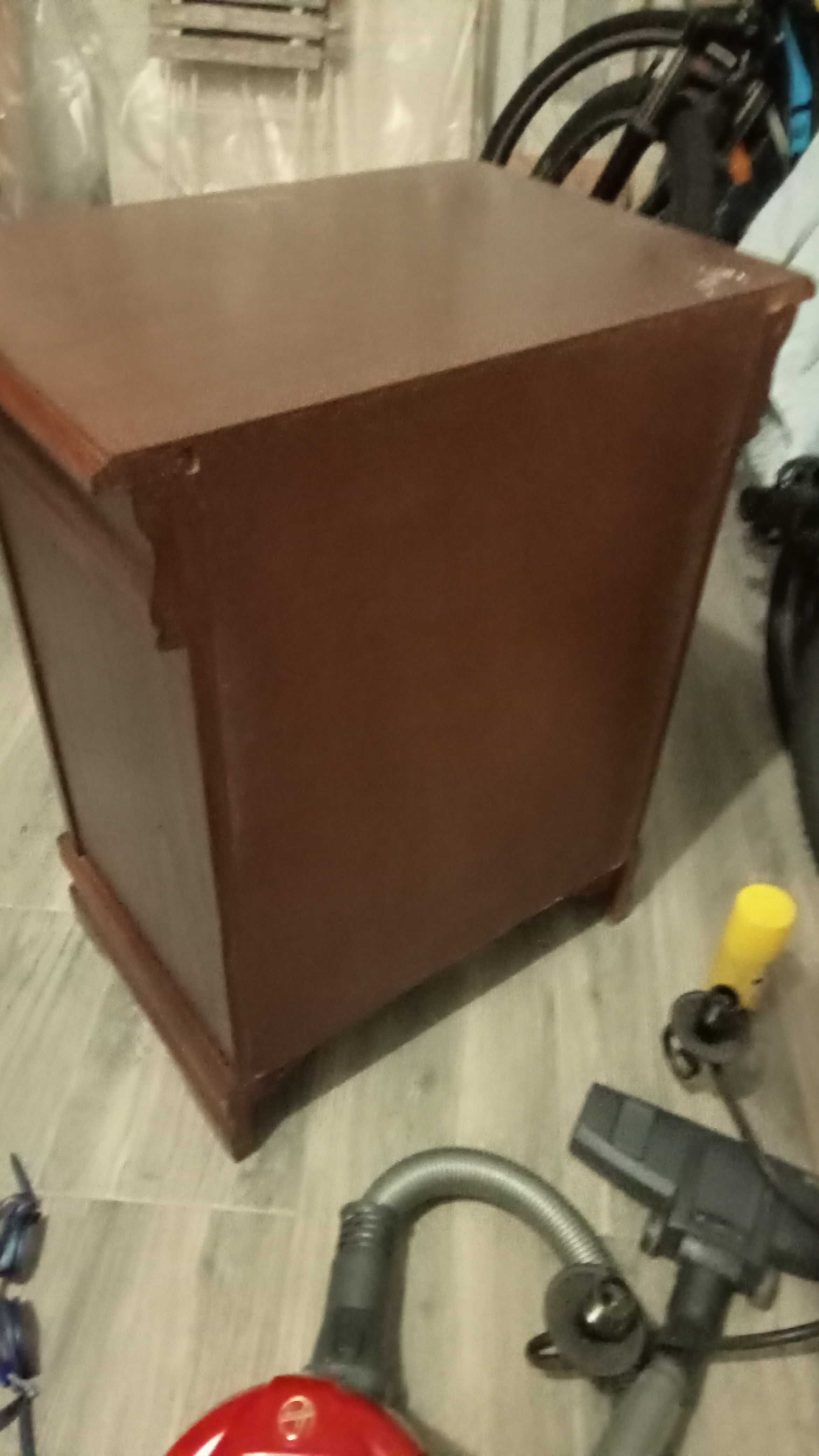 Mesa de cabeceira