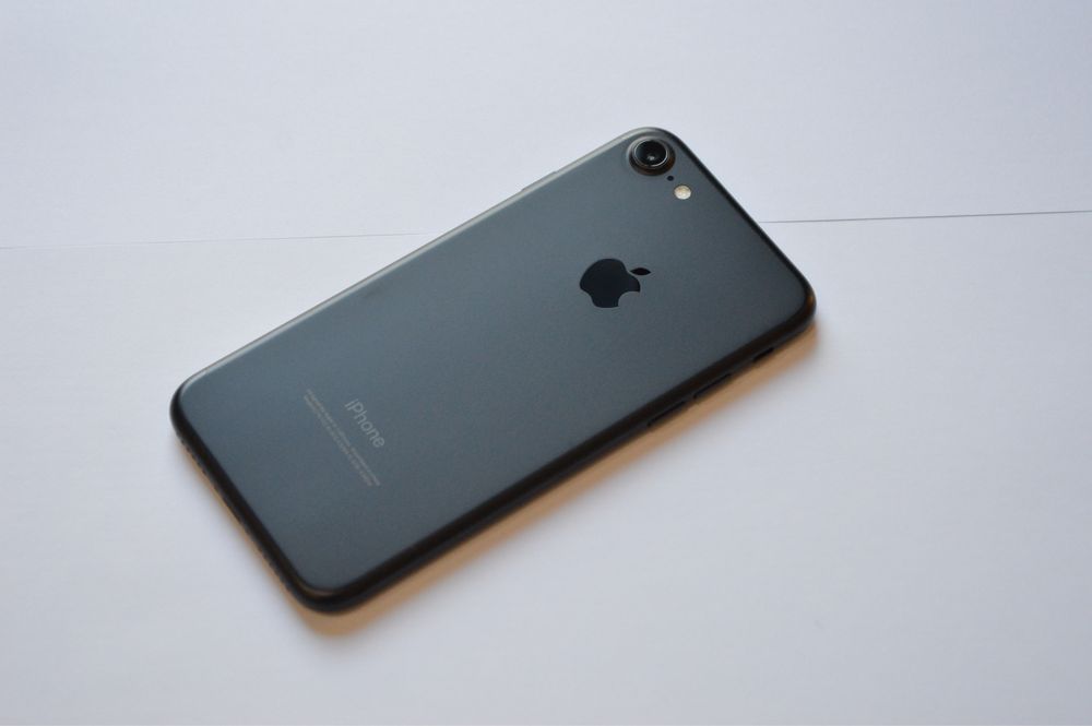 Б/у iPhone 7 32/128Gb Neverlock айфон 7 оригінал