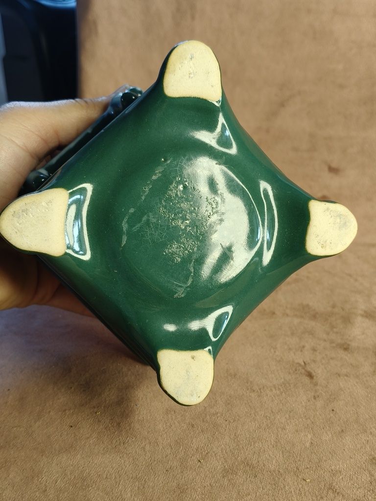 Ceramiczny zielony kominek podgrzewacz 47