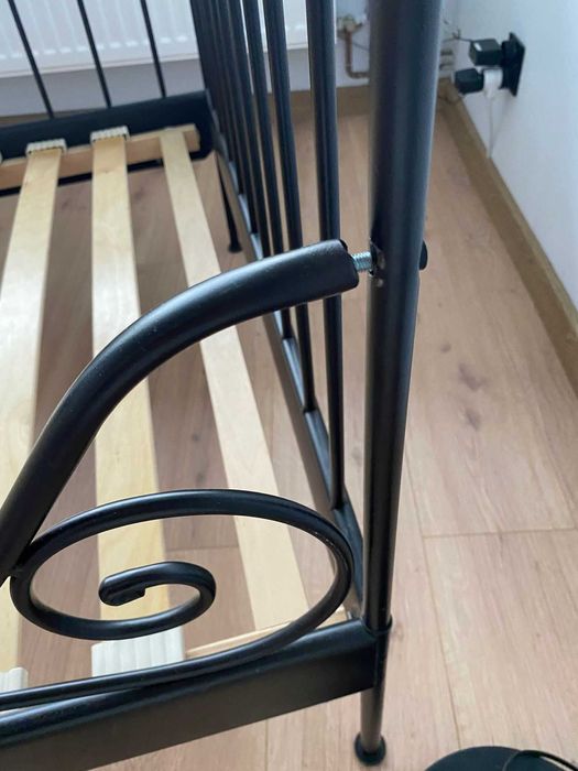 Łóżko młodzieżowe Ikea metalowe