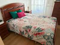Mobília quarto (cama, mesas cabeceira e camiseiro)