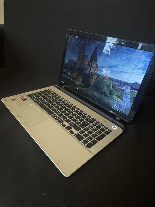 Portartil toshiba satellite