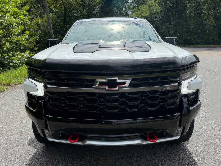 Chevrolet Silverado      2023