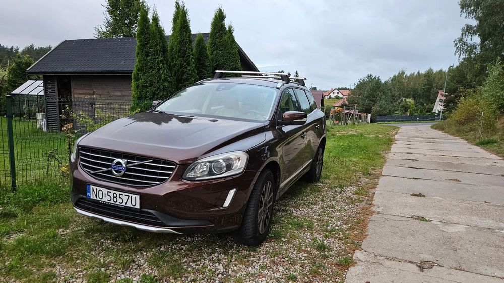Volvo XC 60 Sprzedam Volvo XC60 D5 AWD Summum 2014