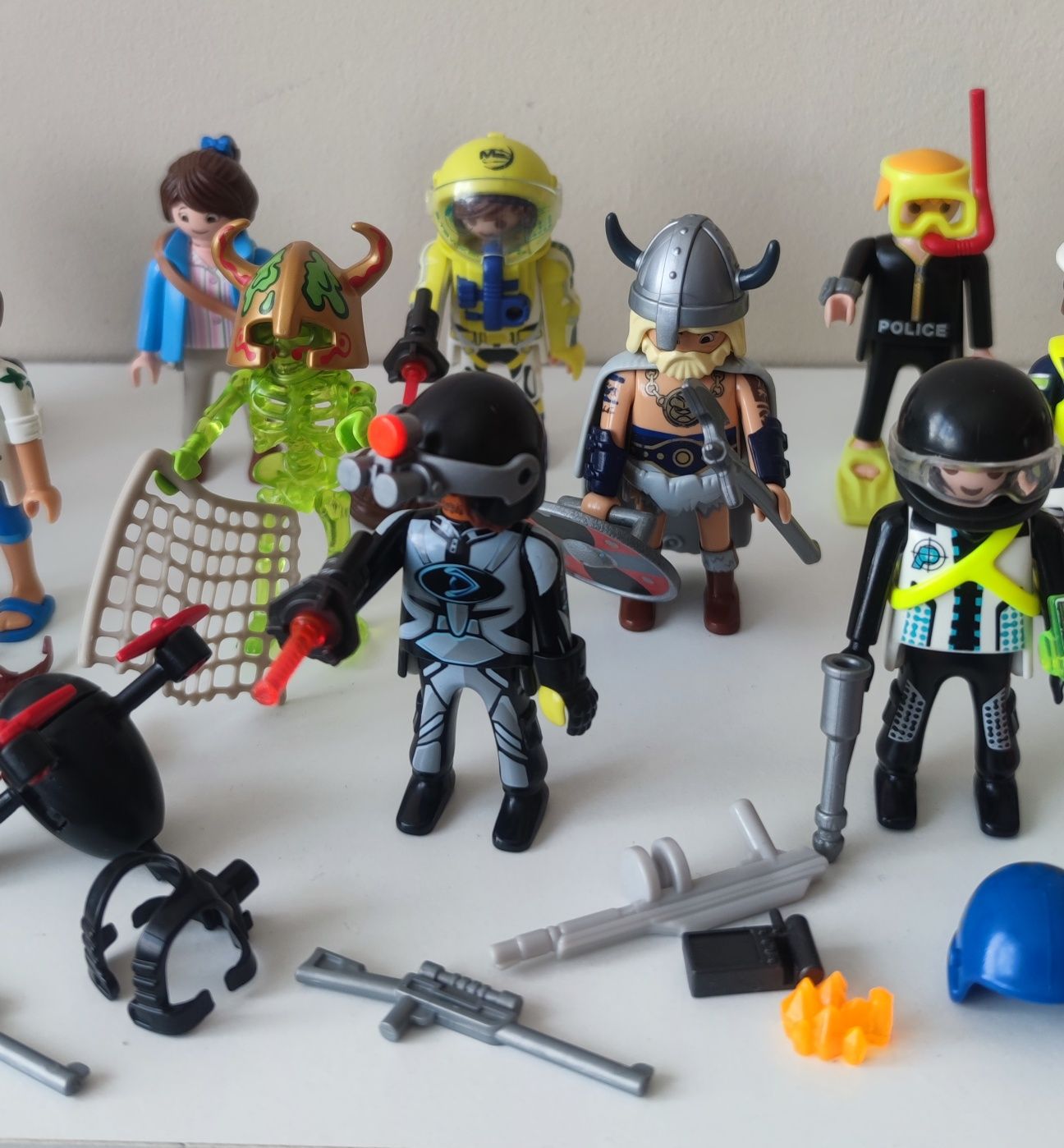 Ludziki Playmobil 17 sztuk