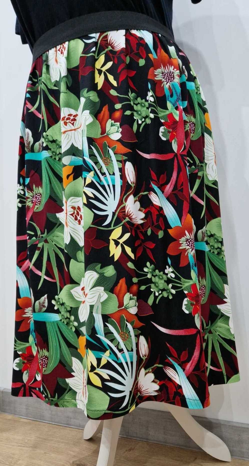 Spódnica damska w kolorowe kwiaty, 3XL