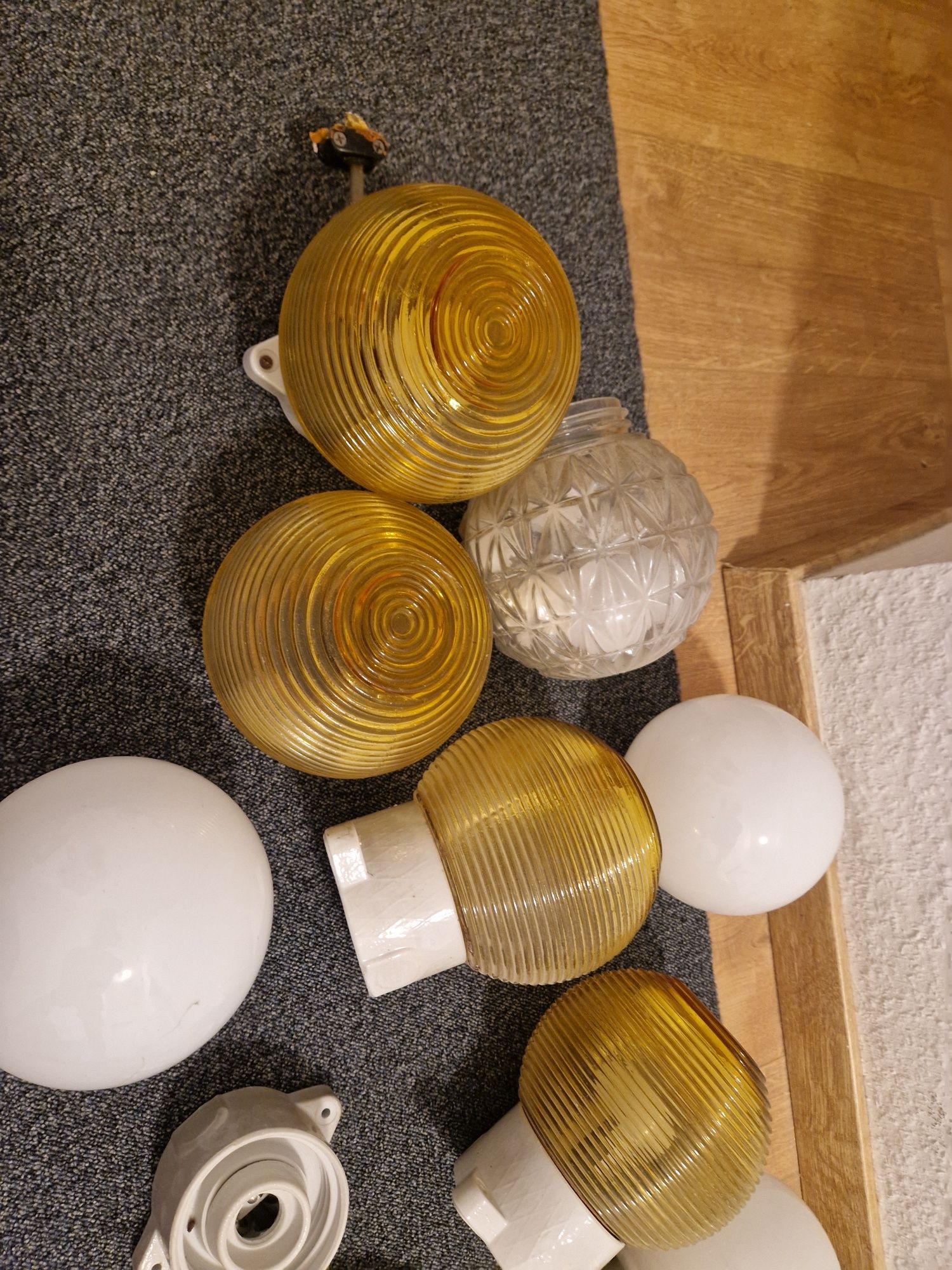 porcelanowe lampy . retro . loft . vintage . klosz . prl ddr