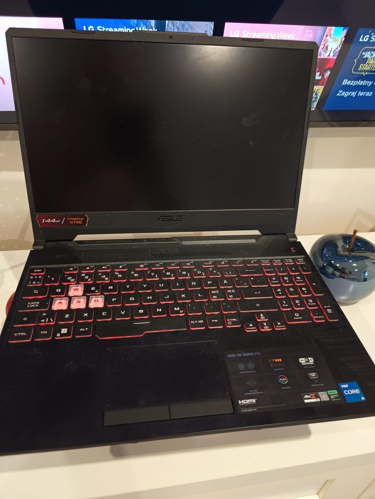 Laptop gamingowy Asus tuf gaming f15 i5-11 gen  24 GB RAM 512 RTX2050