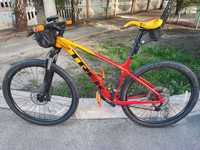 Продам Trek Marlin 7 29˝ L з аксесуарами