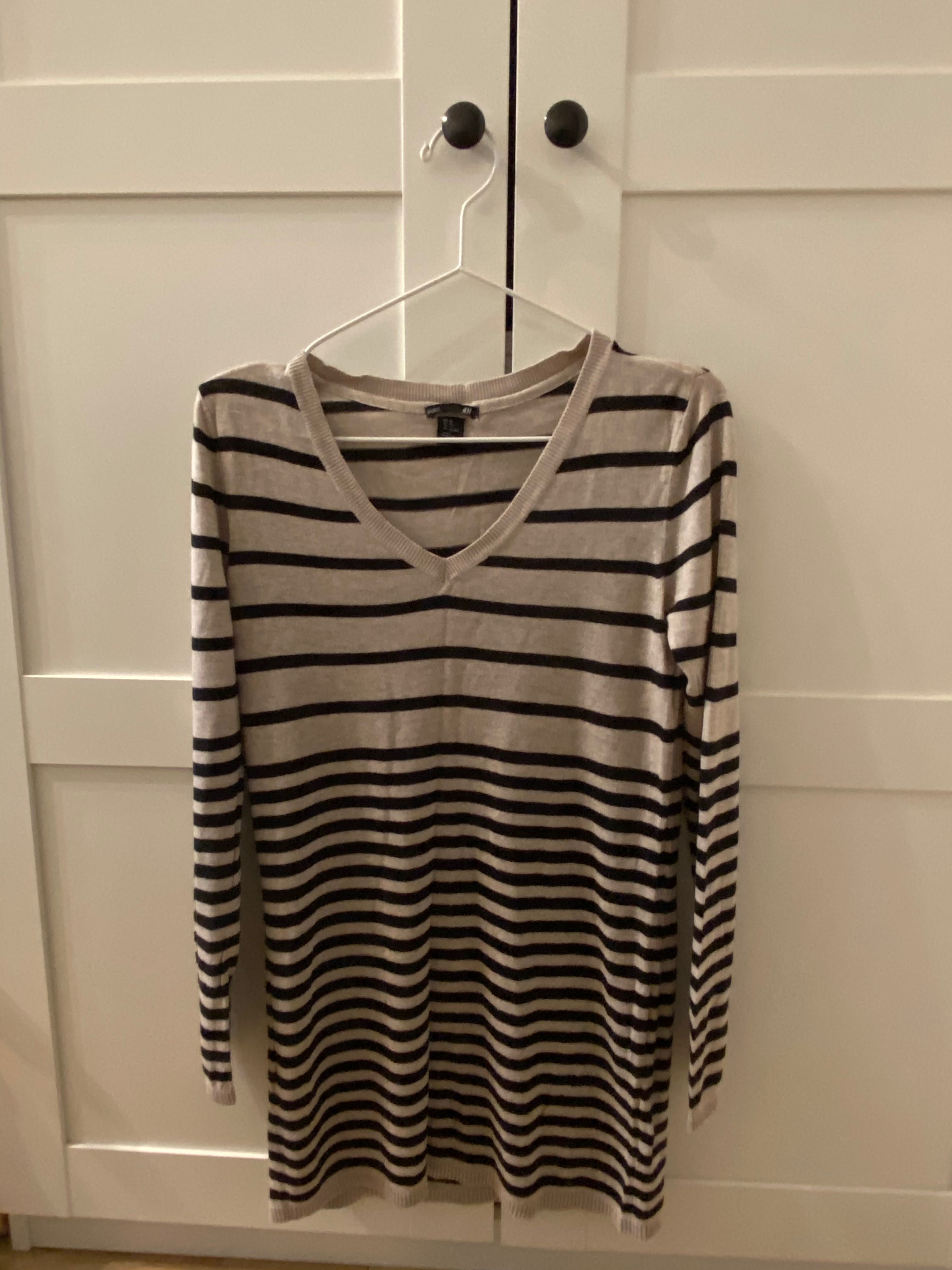 Sweterek w paski H&M rozmiar xs