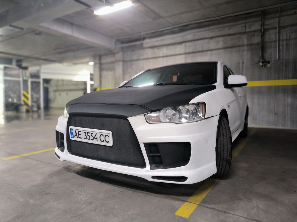 Mitsubishi Lancer X - 2007 года , объём 2.0