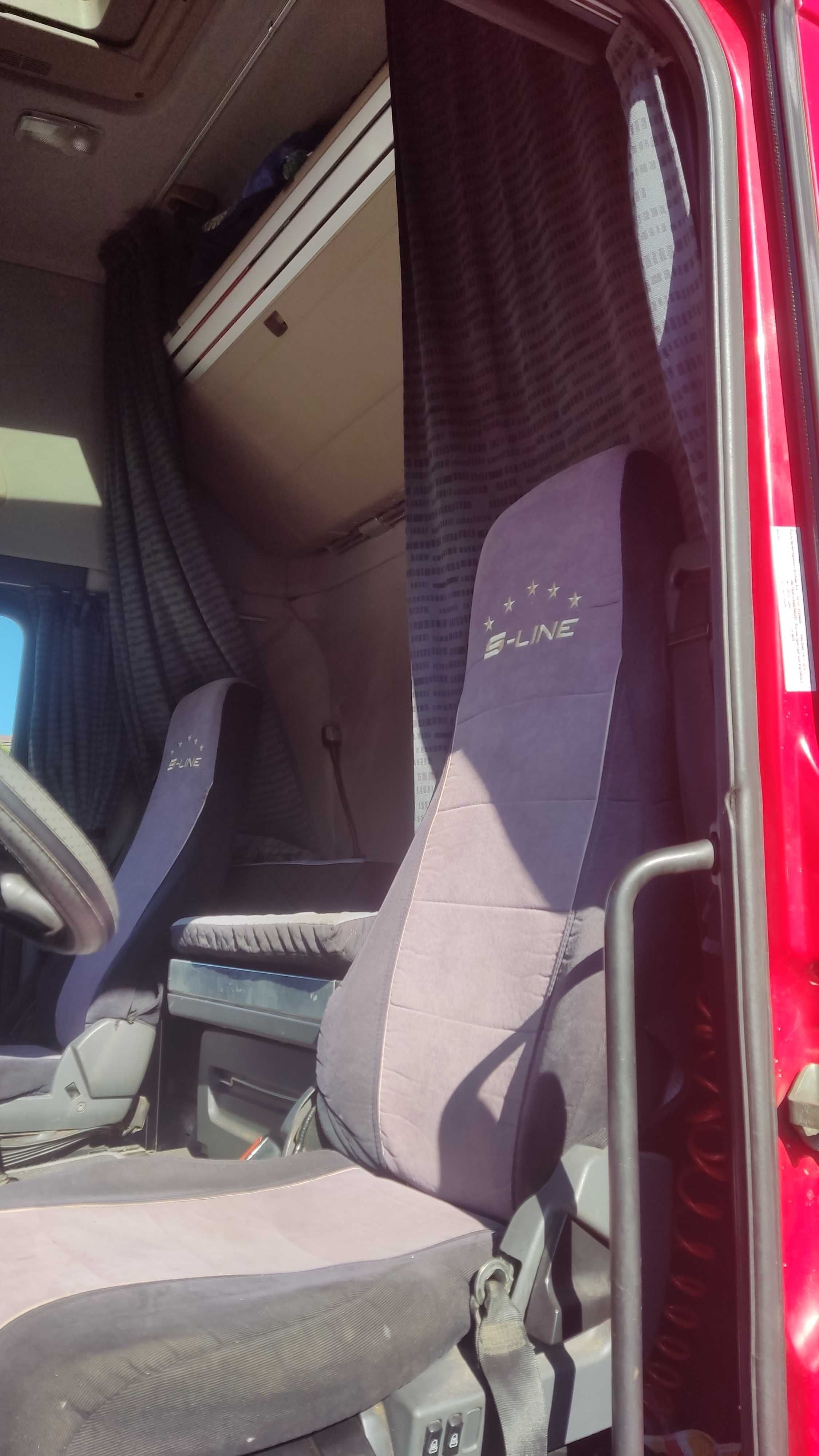 Ciągnik siodłowy SCANIA R420.