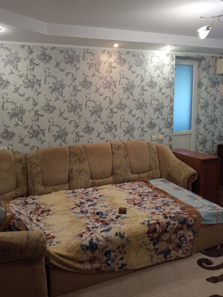 Продаж 2к  квартири на кварталi 101