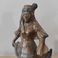 Escultura antiga em cerâmica de uma mulher "Vareira - Aveiro"