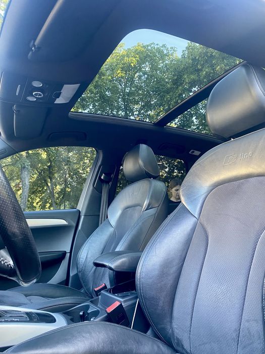 Автомобіль Audi Q5 Sportback 3.0 TDI S Line