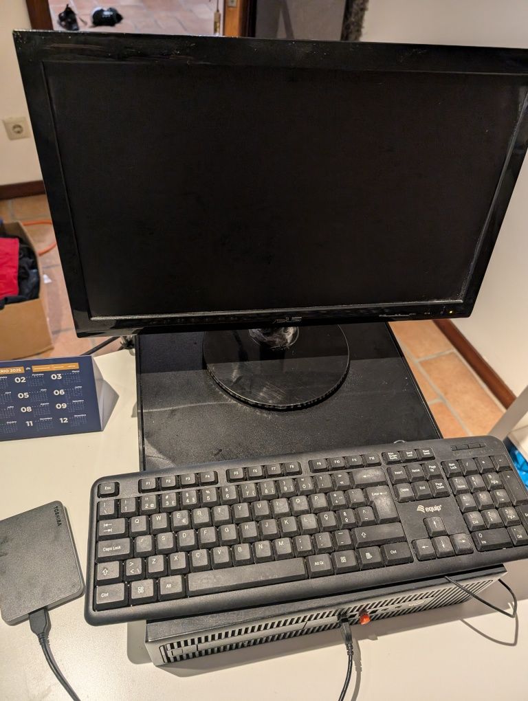 Computador fixo ASUS como novo