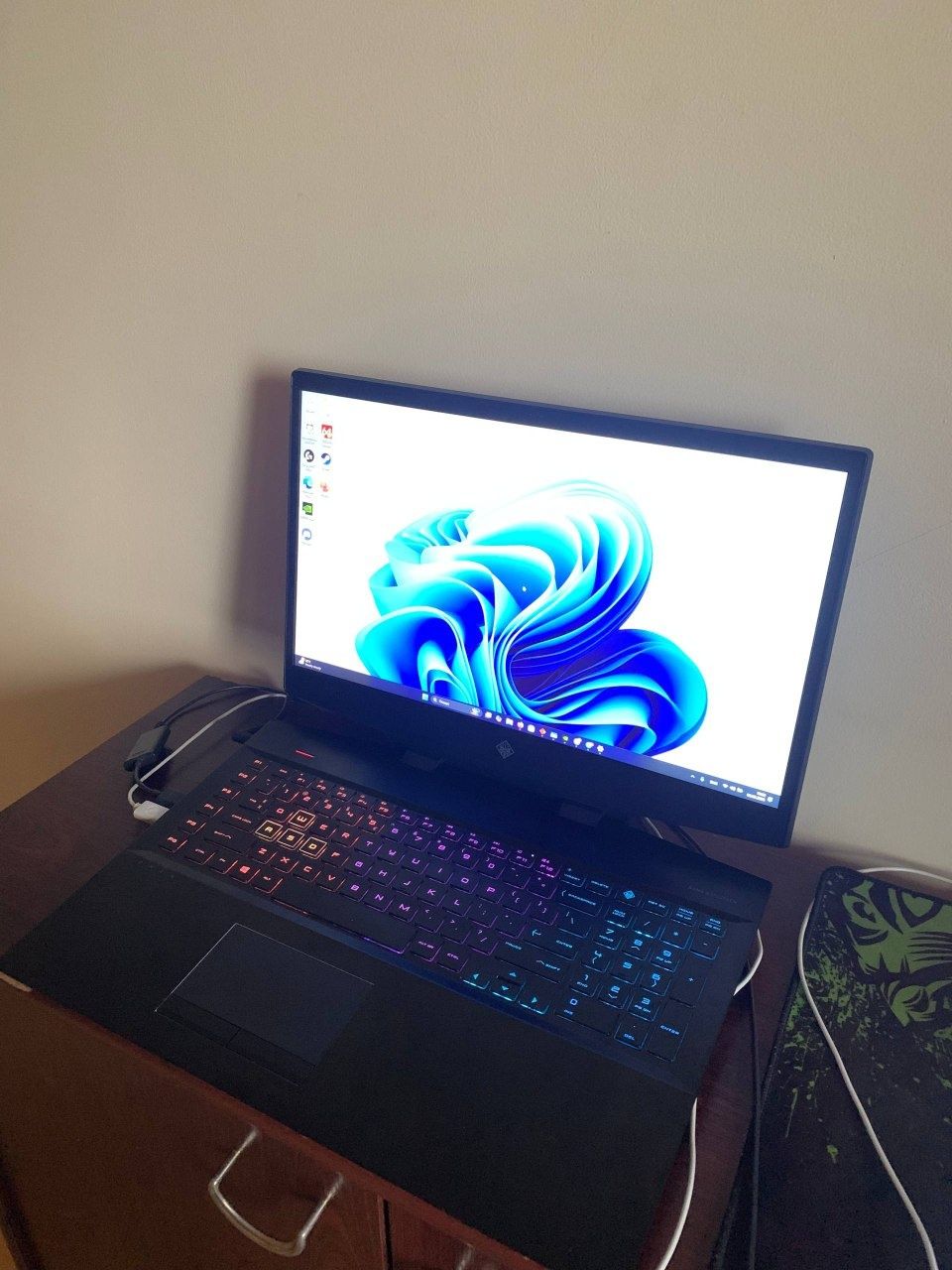 HP Omen 17/RTX 2070 Super/Intel Core i7-10750H