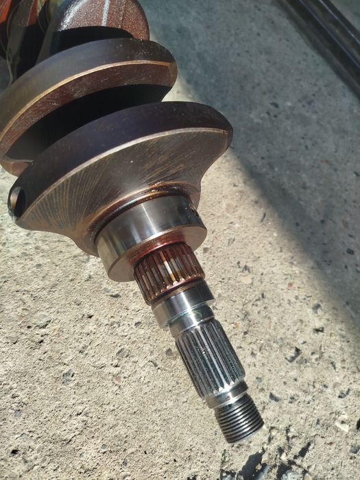 Wał korbowy Volvo 2.5t 7810 ford focus st mondeo