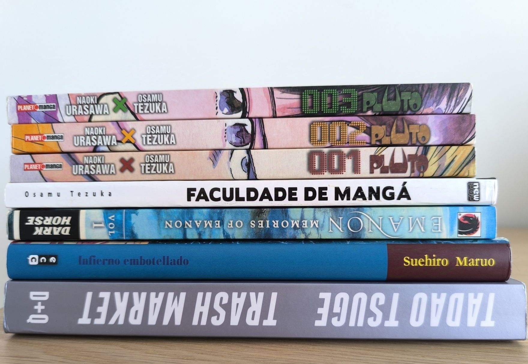Mangás diversos (Inglês, Espanhol e Português)