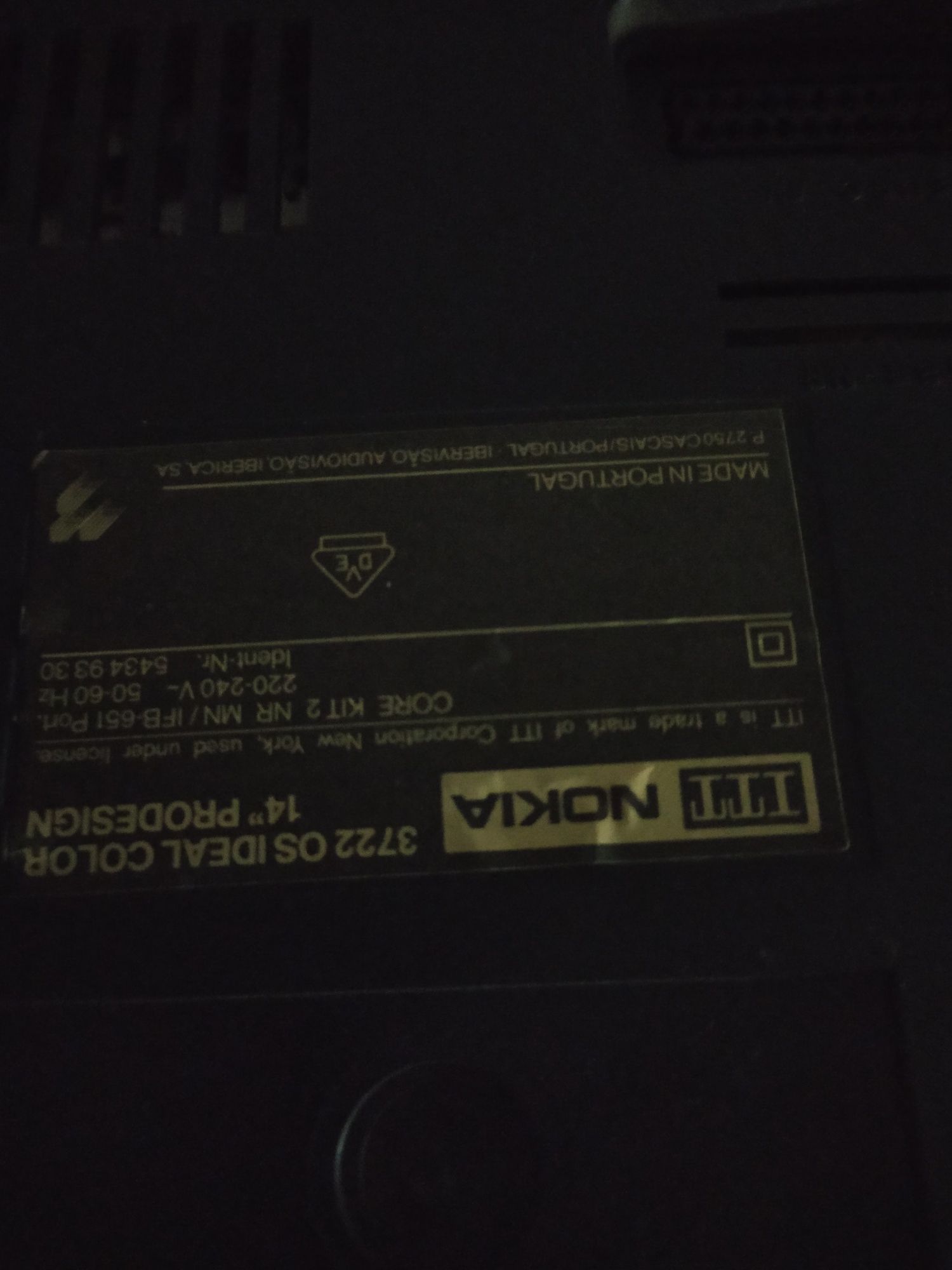 Televisor Nokia a funcionar sem comando