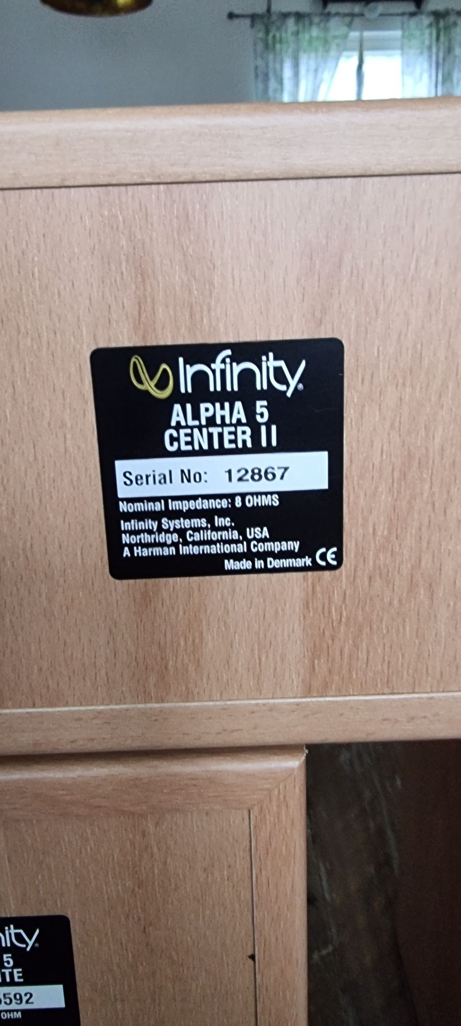 Infinity Alpha 5 satellite+center