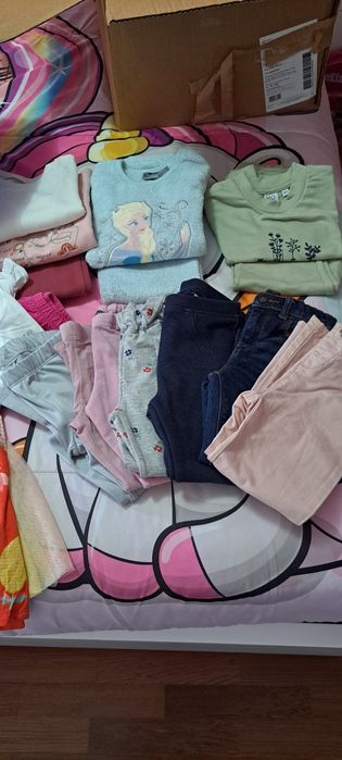 Roupa de menina 3 e 4 anos