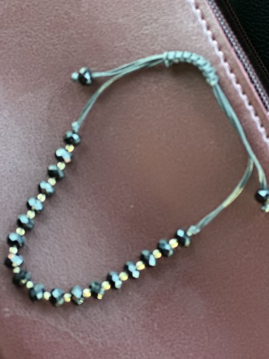 Браслет із золотими вставками