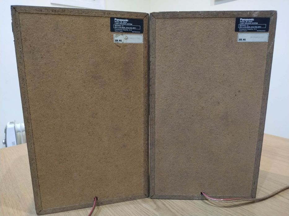 Colunas Panasonic SB-ZM35