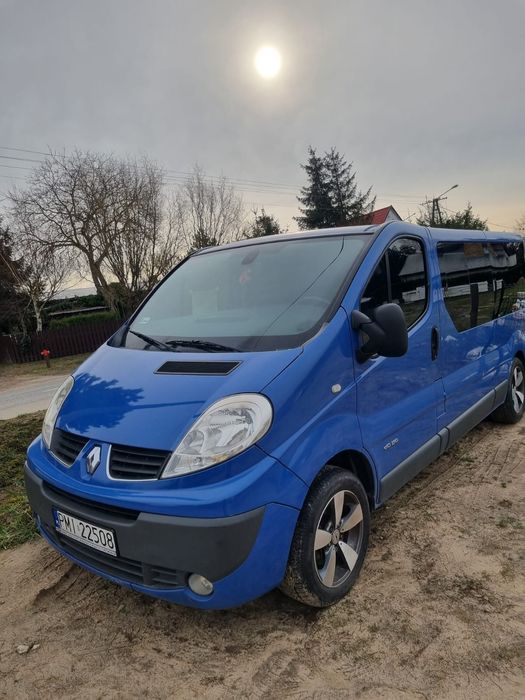 Renault Trafic 2008r. 9-osobowy