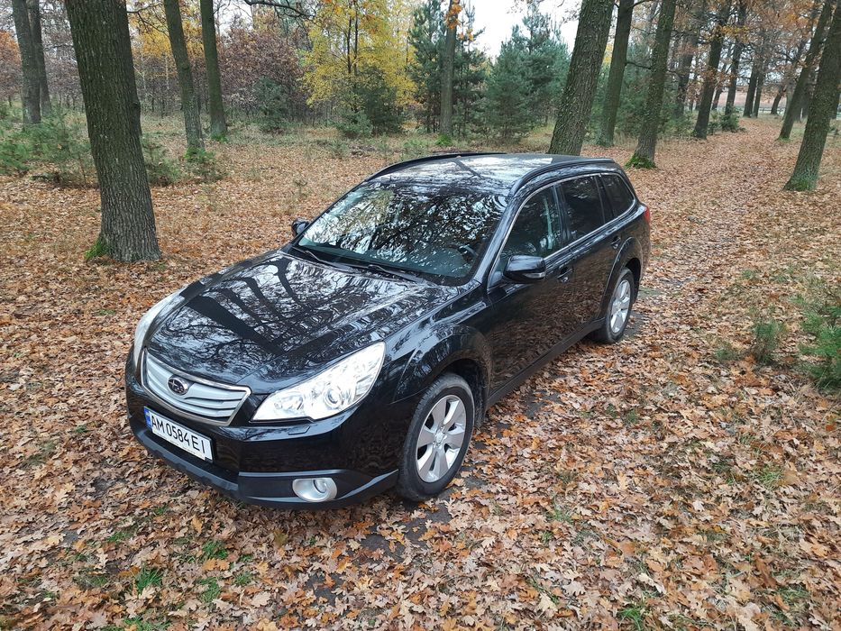 Продам Subaru Outback 2011