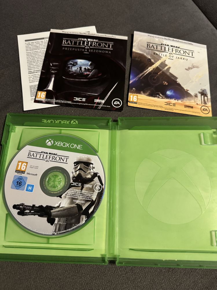 Płyta z grą battlefront na Xbox one z pudełkiem jak nowa