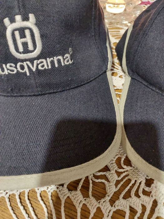 Czapka z daszkiem Husqvarna granatowa NOWA 1 szt.