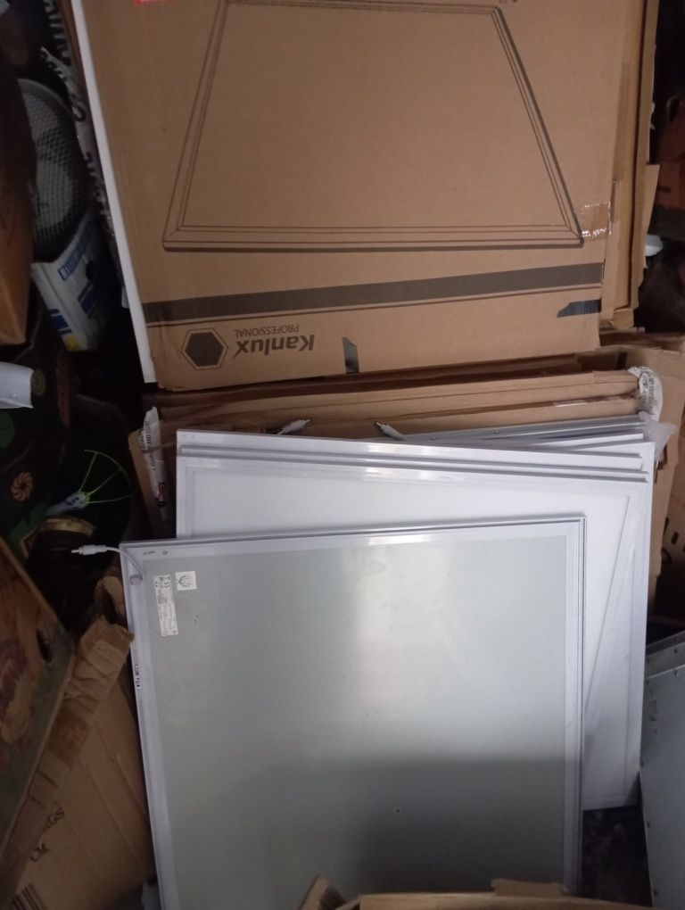 Panele LED 60x60  7 pln