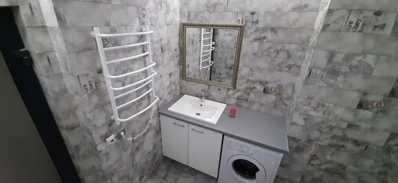 Владелец. 1к, 45кв.м, лофт/openspace, видовая, Драгоманова 2А