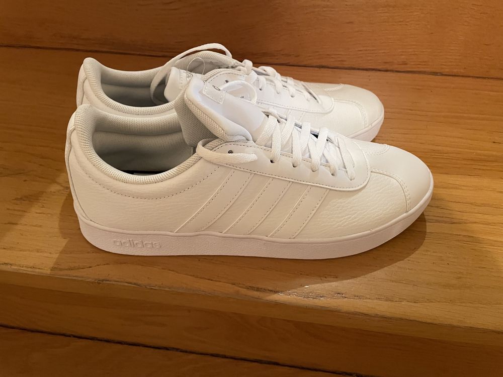 Adidas snicersy damskie 40 nowe z metką