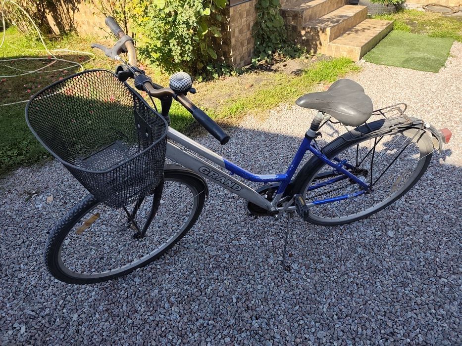 Велосипед дамський