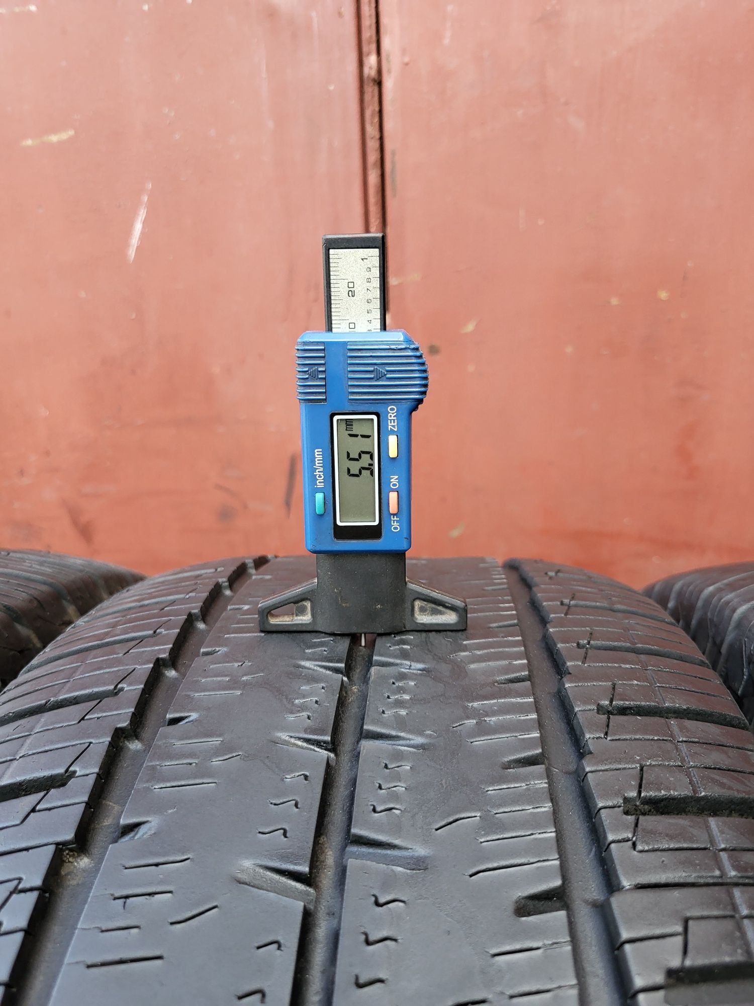 235/65/16C R16C 121/119R Continental VanContact 4Season 4шт шини 5мм