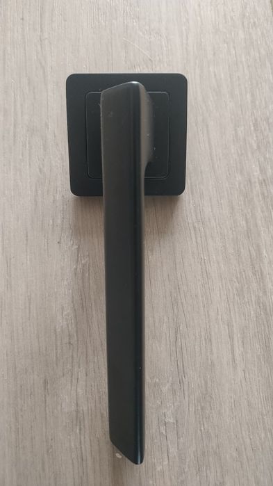 Ручка для міжкімнатних дверей  trion