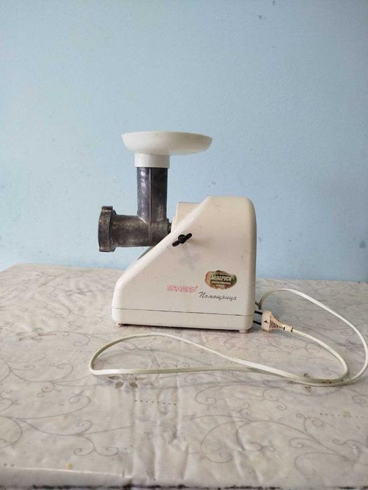 Электромясорубка