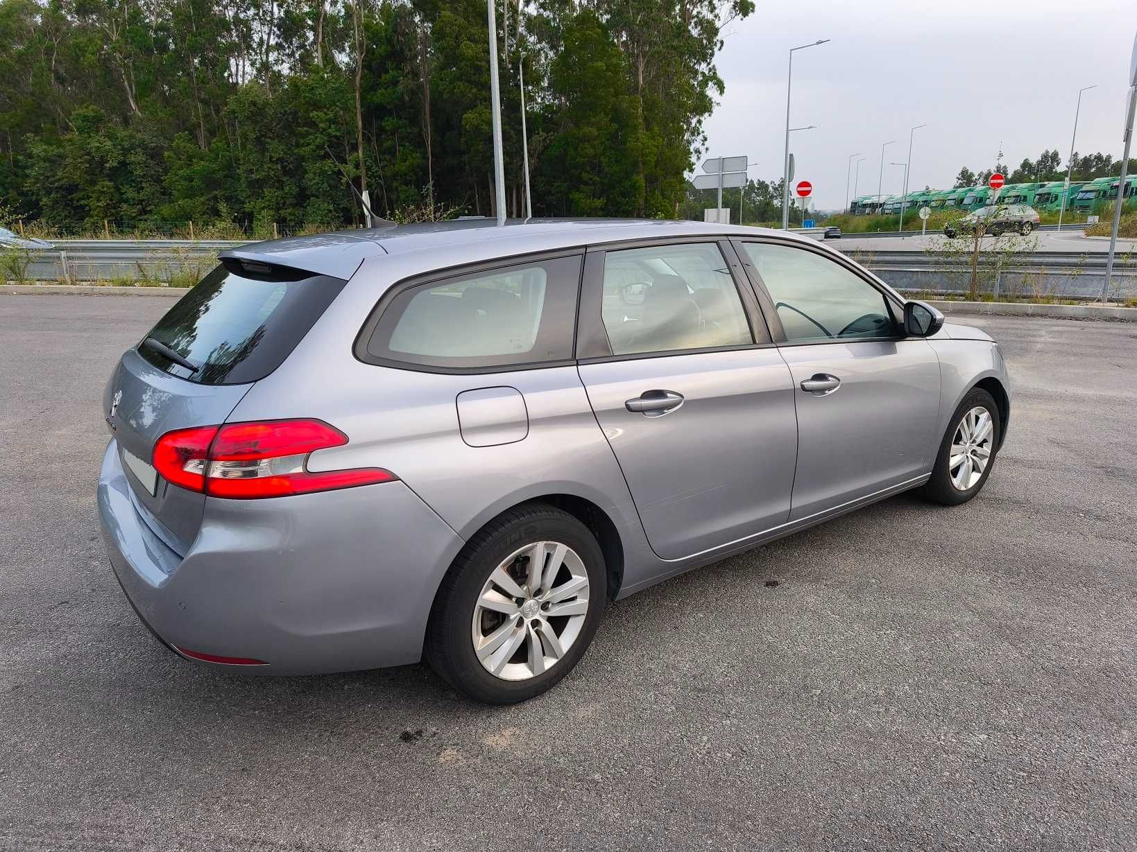 Peugeot 308 1.5 HDI Dez/2019