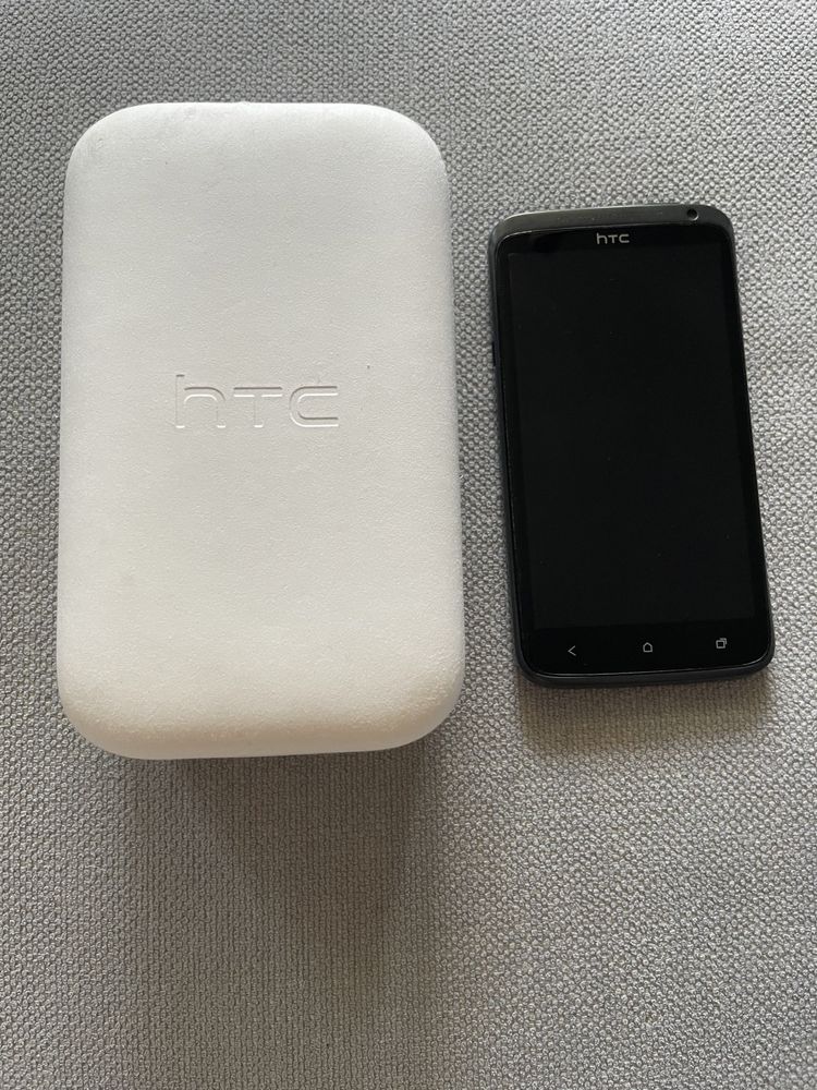 HTC one X smartphone
