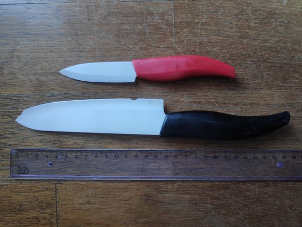 Noże ceramiczne używane do naostrzenia