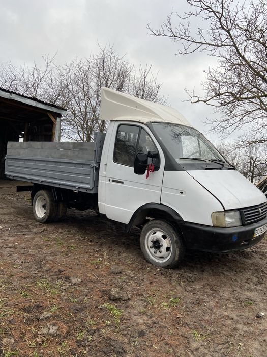 Газель бортова 2,4 бензин гарний стан