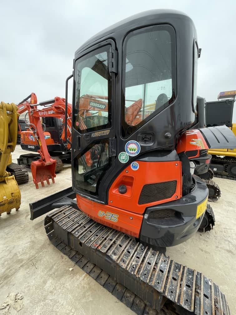 Koparka kubota u35 rocznik 2022