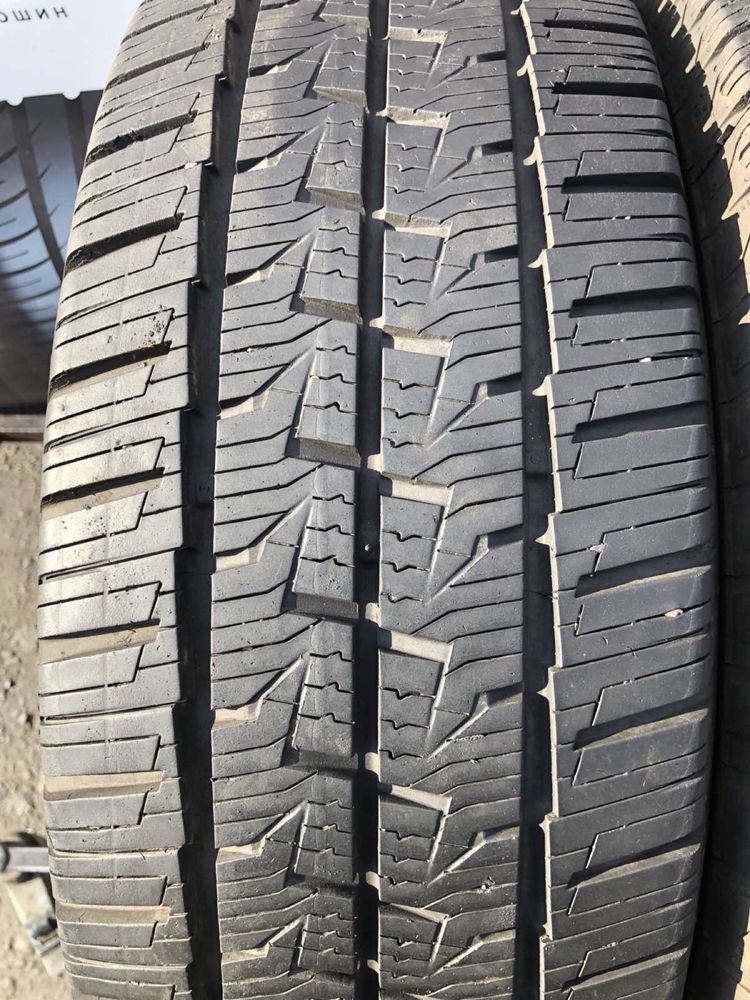 Шини 215/65 R16C Continental 2023p всесезон 7мм 215 65 16